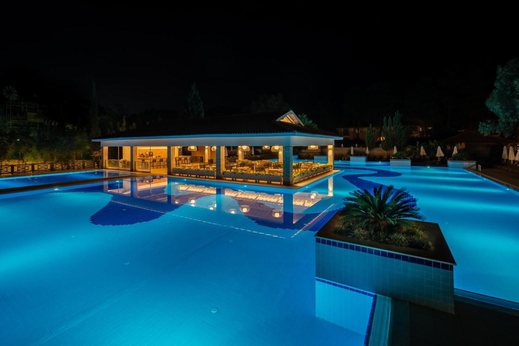 Champion Holiday Village Beldibi  Esterno foto